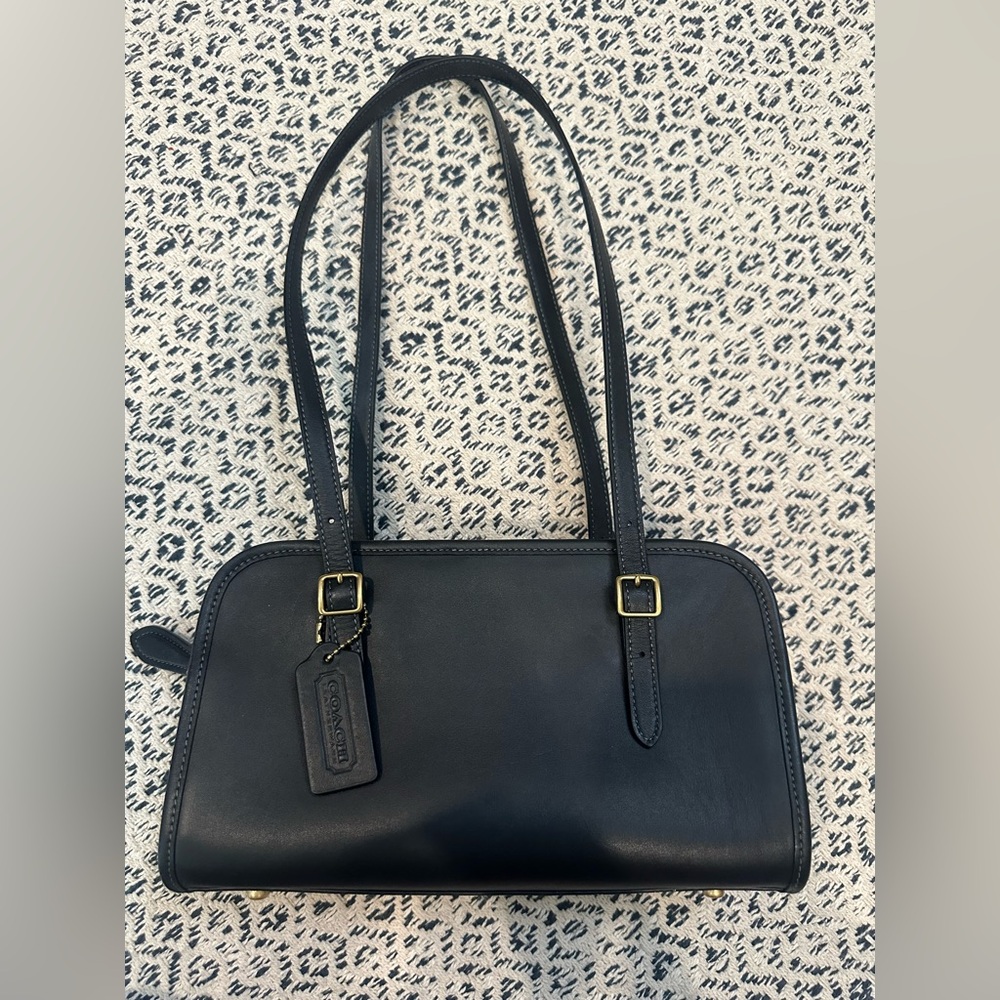 Coach Swing Zip Bag